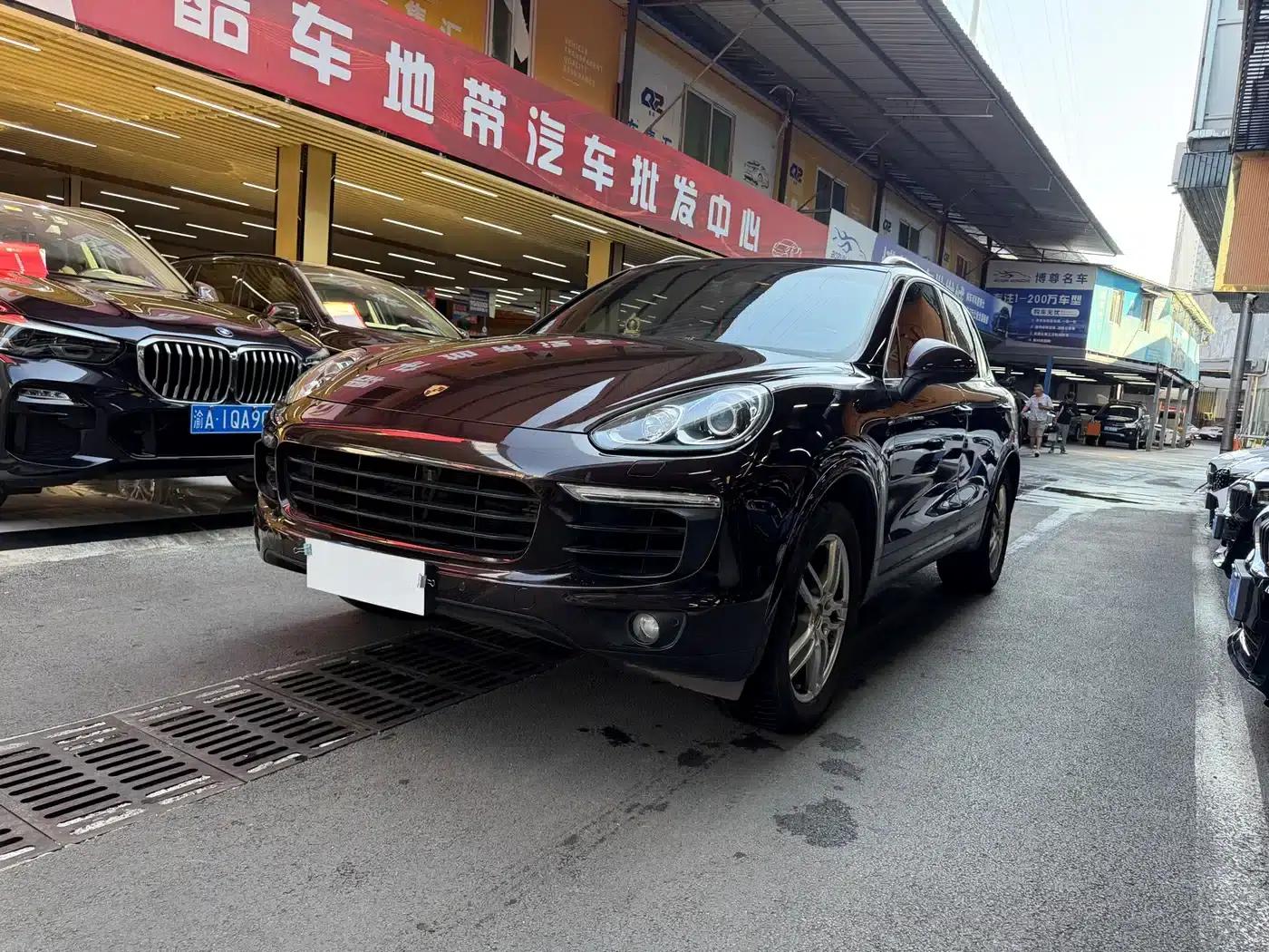 Cayenne 2016 Cayenne 3.0T — миниатюра 1