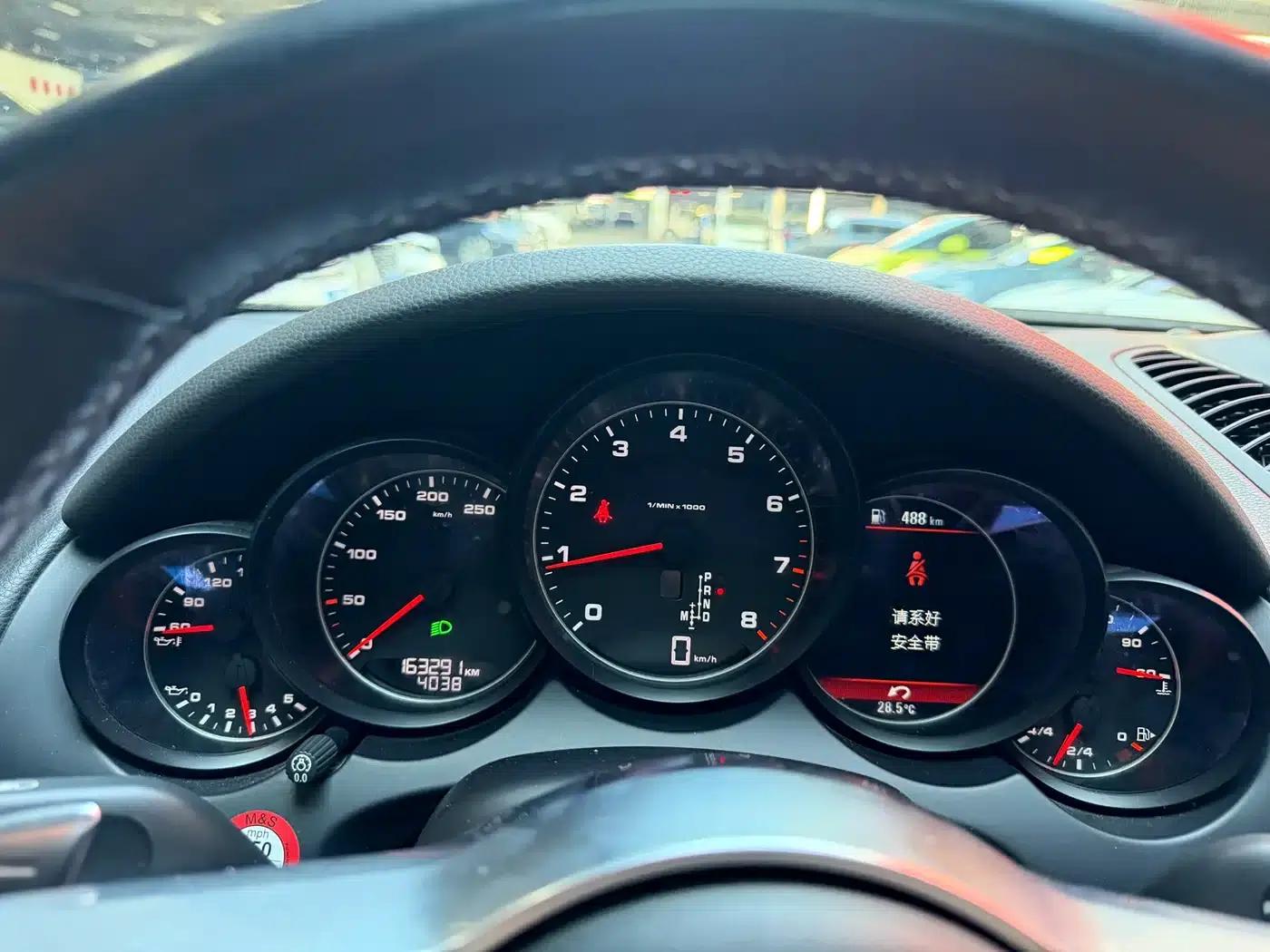Cayenne 2016 Cayenne 3.0T — миниатюра 8