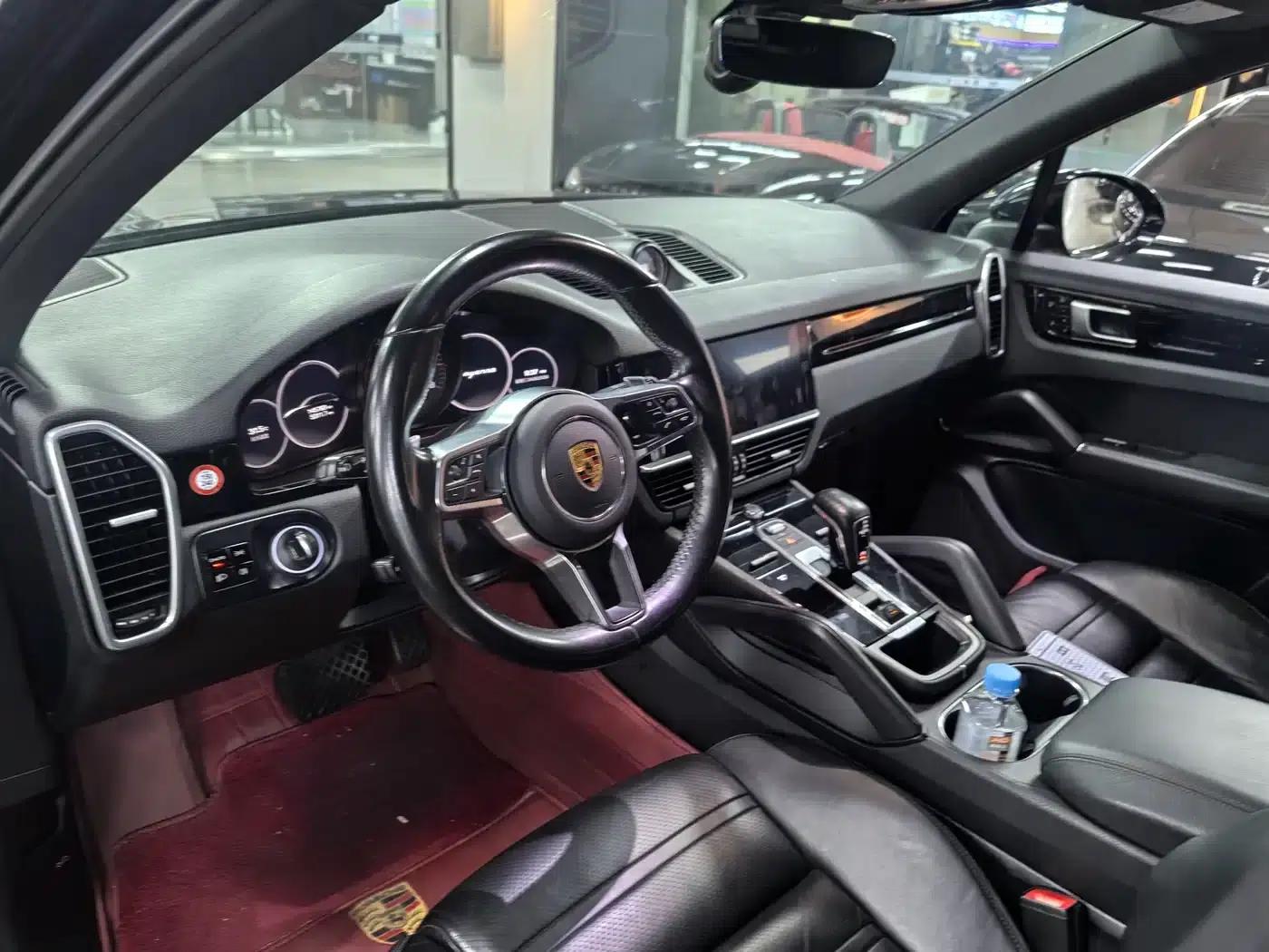 Cayenne 2018 Cayenne 3.0T — миниатюра 2