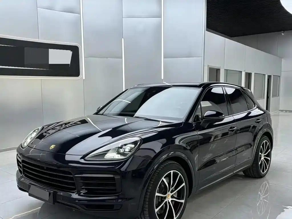 2023 Cayenne 3.0T Platinum Edition — миниатюра 1