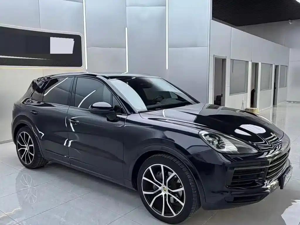 2023 Cayenne 3.0T Platinum Edition — миниатюра 6