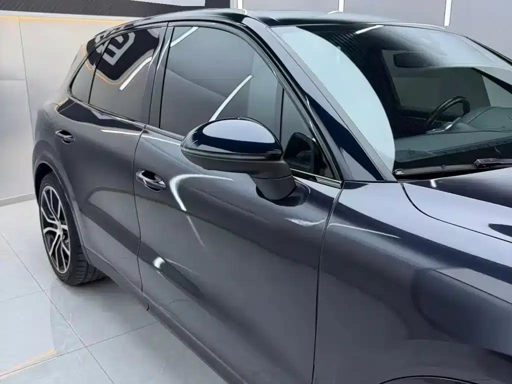 2023 Cayenne 3.0T Platinum Edition — миниатюра 9