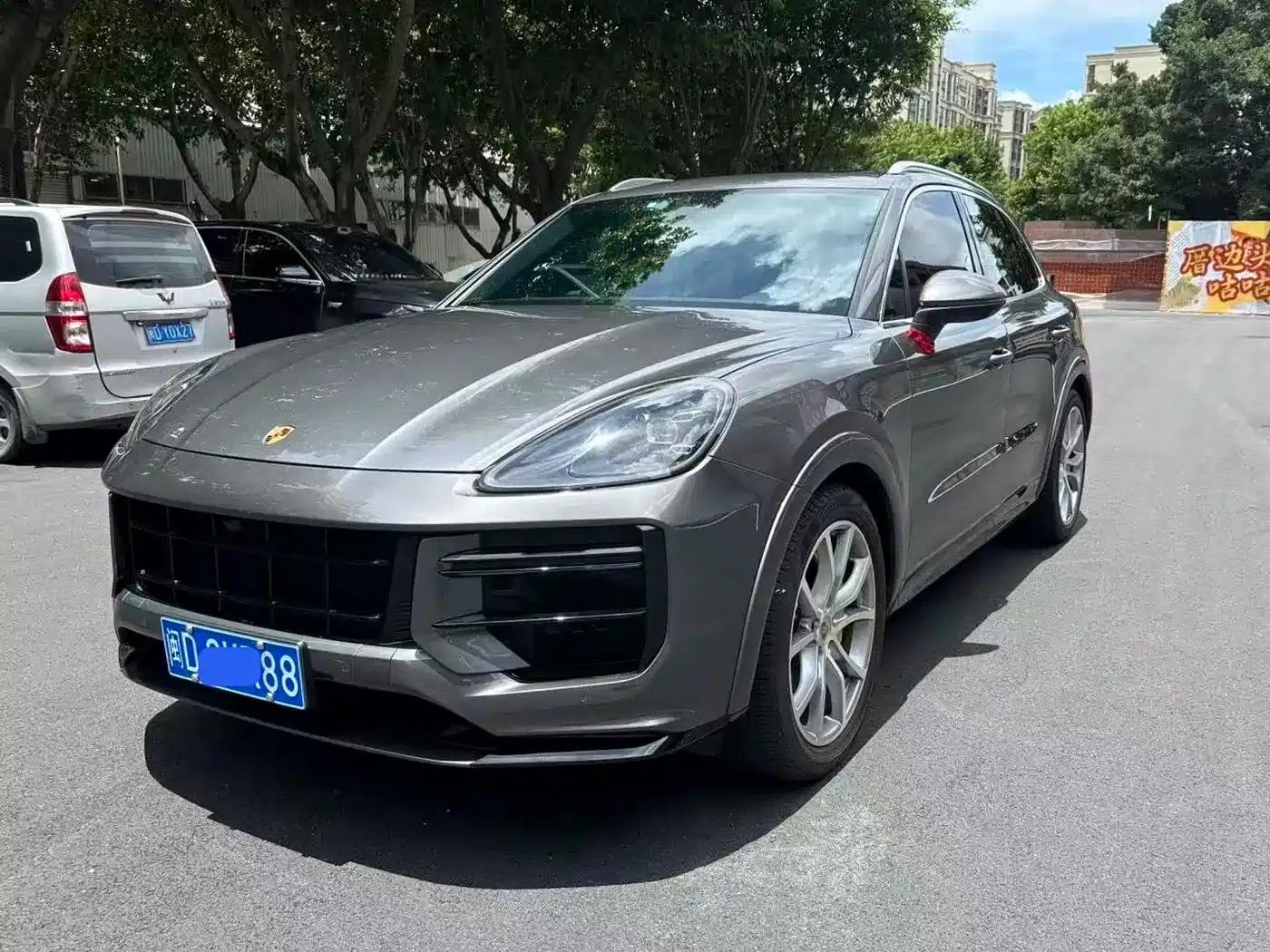 Cayenne 2019 Cayenne 3.0T — миниатюра 1