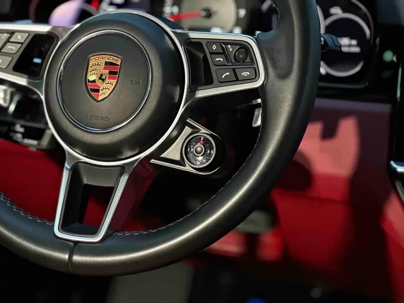 2023 Cayenne S 2.9T Platinum Edition — миниатюра 18