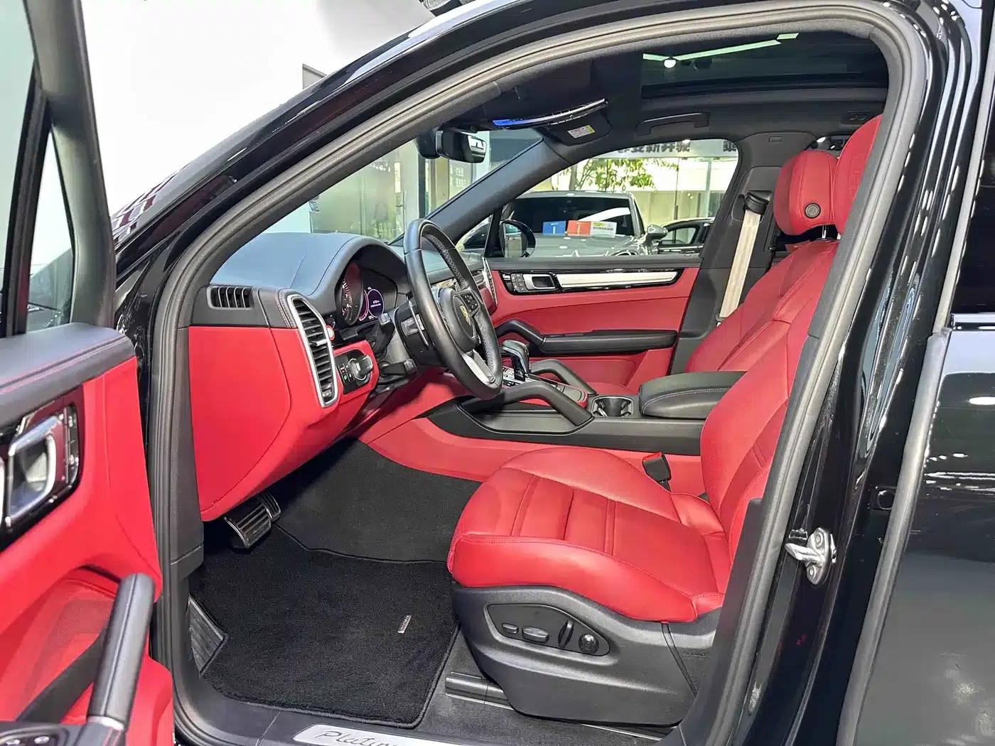 2023 Cayenne S 2.9T Platinum Edition — миниатюра 5