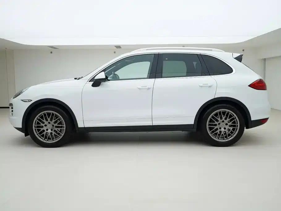 Cayenne 2011 Cayenne 3.0T — миниатюра 3