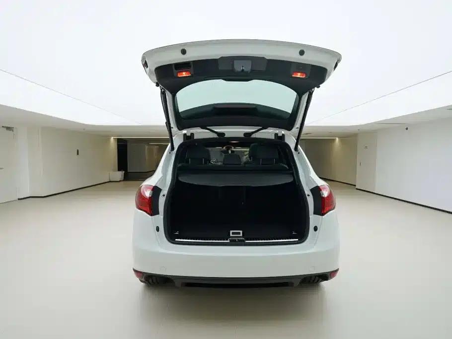 Cayenne 2011 Cayenne 3.0T — миниатюра 6