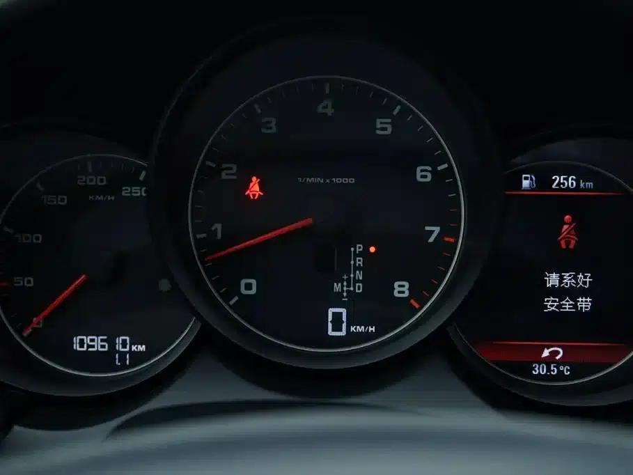 Cayenne 2011 Cayenne 3.0T — миниатюра 8