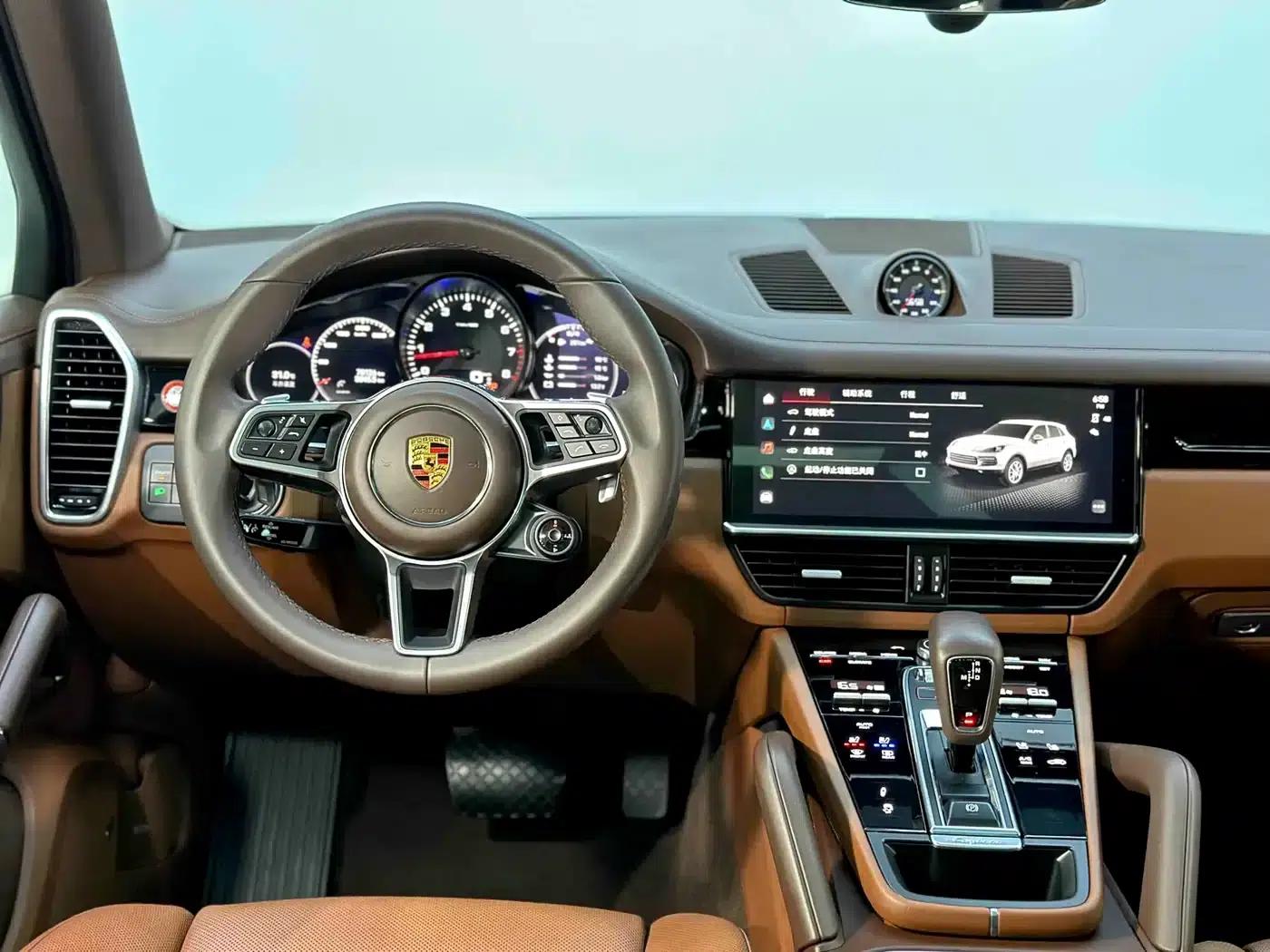 2022 Cayenne 3.0T Platinum Edition — миниатюра 14