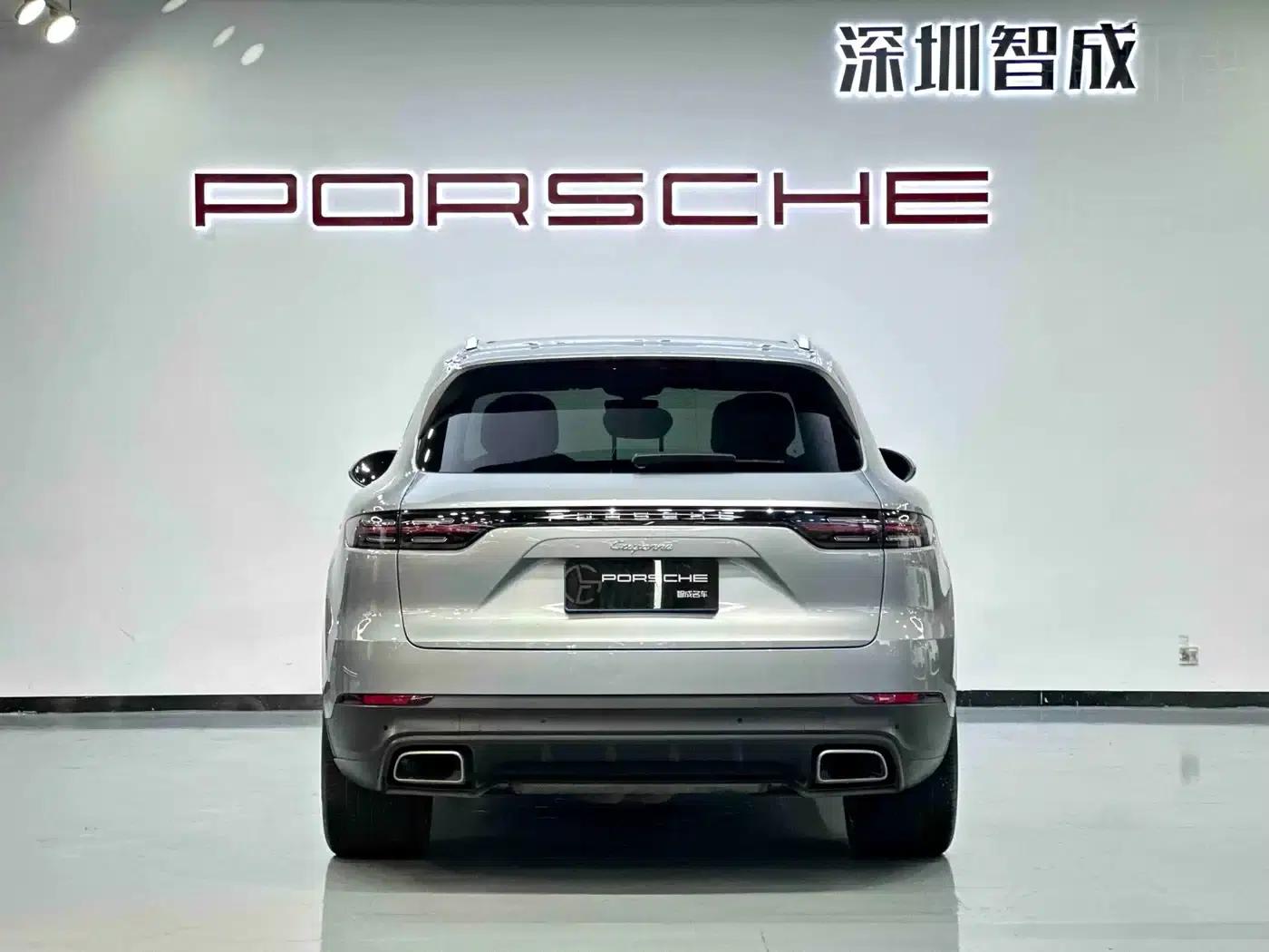 2022 Cayenne 3.0T Platinum Edition — миниатюра 8