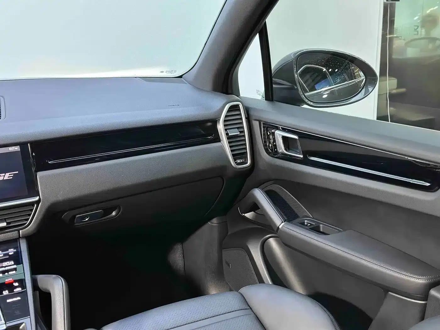 Cayenne 2019 Cayenne 3.0T — миниатюра 17