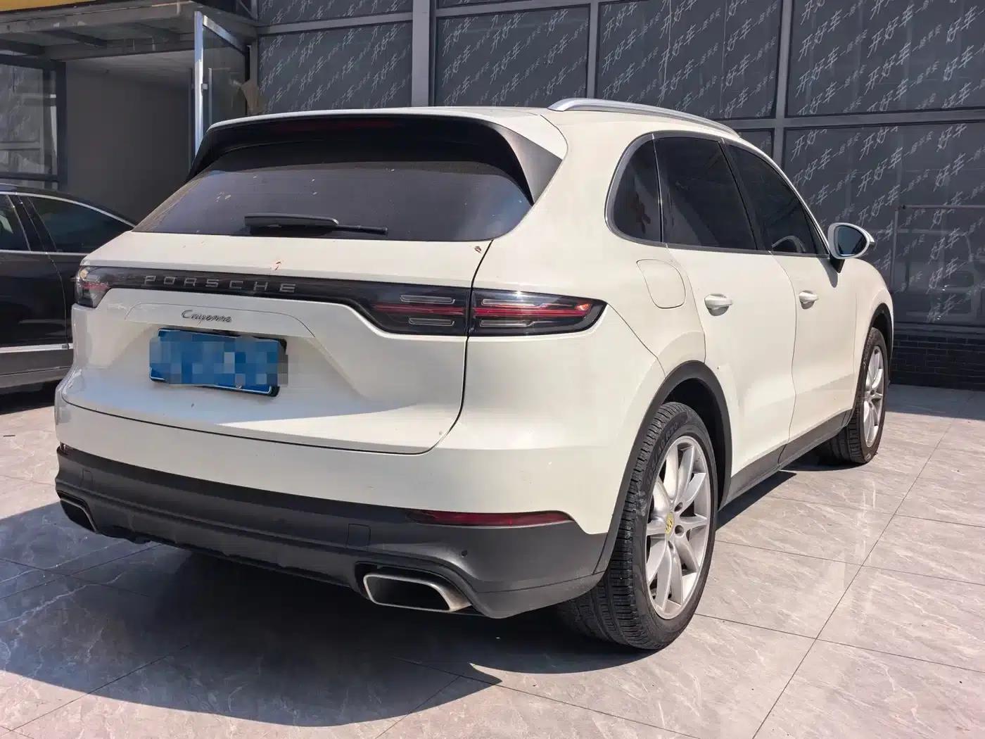 Cayenne 2019 Cayenne 3.0T — миниатюра 2