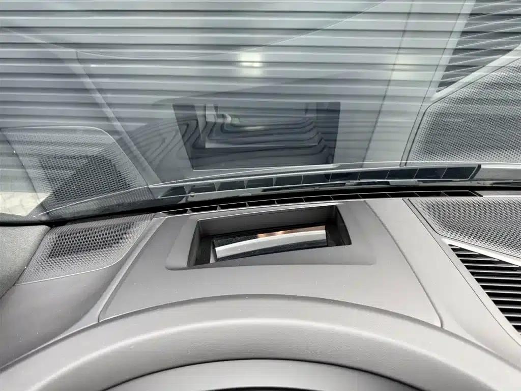 2025 Cayenne 3.0T Dream Edition — миниатюра 8