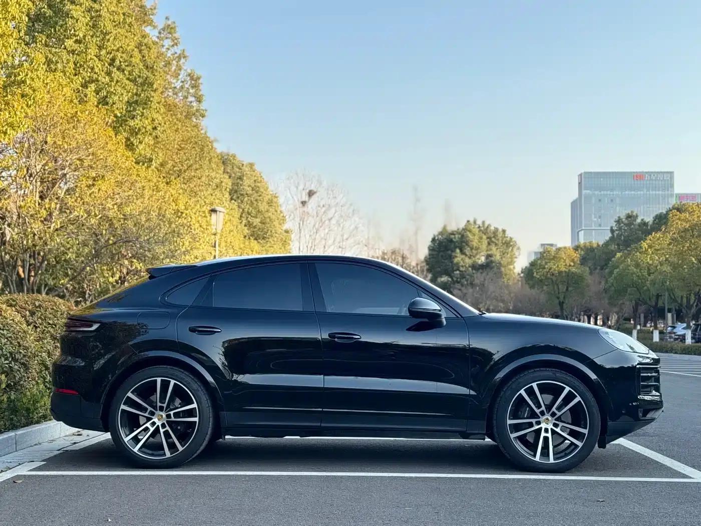 Cayenne 2024 Cayenne Coupé 3.0T — миниатюра 7
