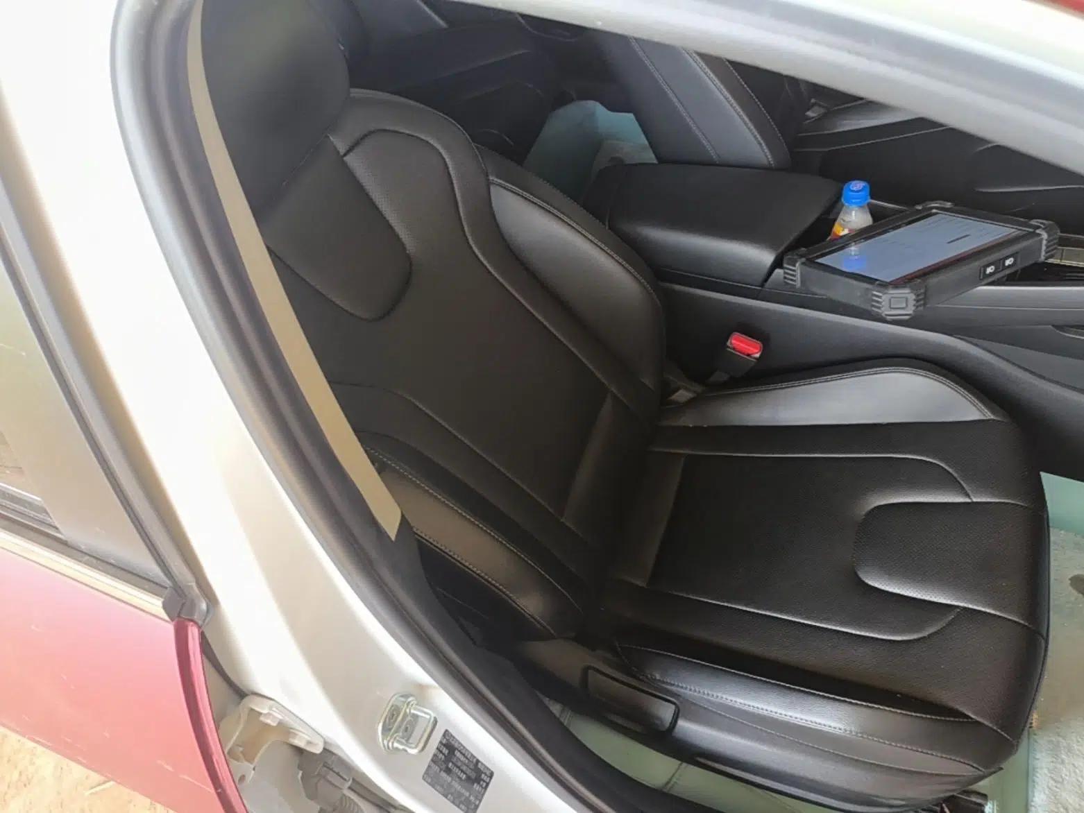 Hyundai Elantra 2021 1.5L CVT TOP Flagship Edition — миниатюра 19