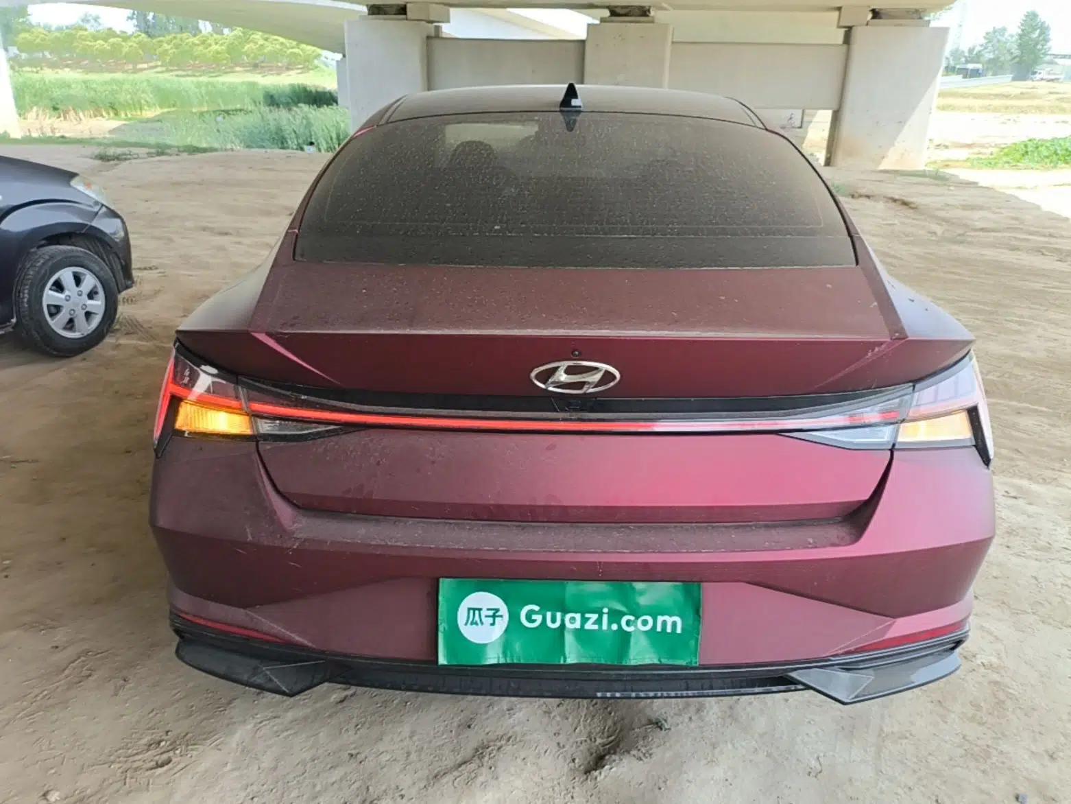 Hyundai Elantra 2021 1.5L CVT TOP Flagship Edition — миниатюра 5