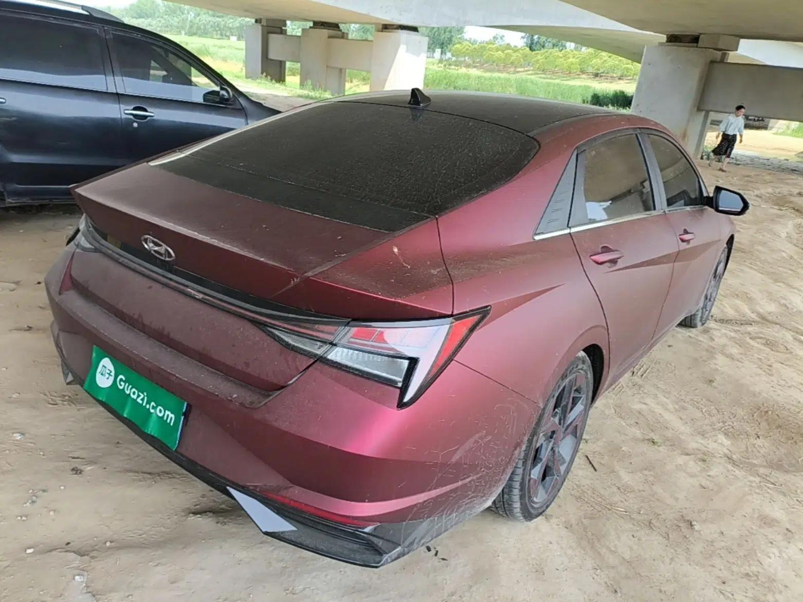 Hyundai Elantra 2021 1.5L CVT TOP Flagship Edition — миниатюра 6
