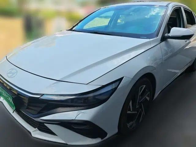 Hyundai Elantra 2023 1.5L CVT GLX Elite Edition