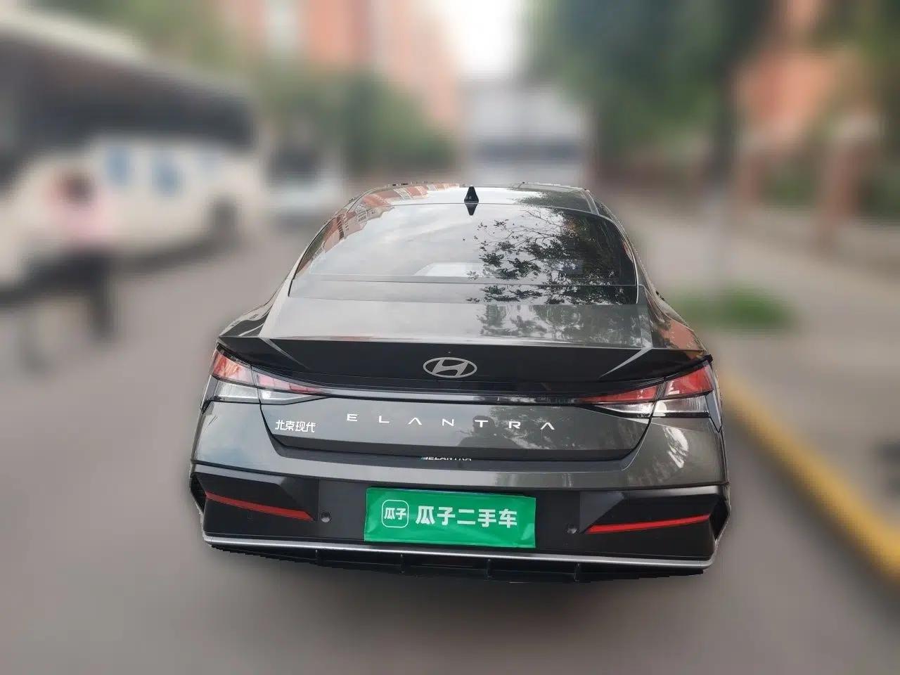 Hyundai Elantra 2023 1.5L CVT GLX Elite Edition — миниатюра 3