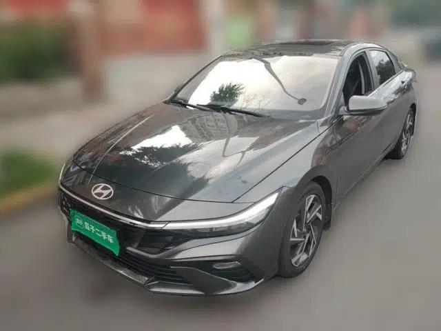 Hyundai Elantra 2023 1.5L CVT GLX Elite Edition
