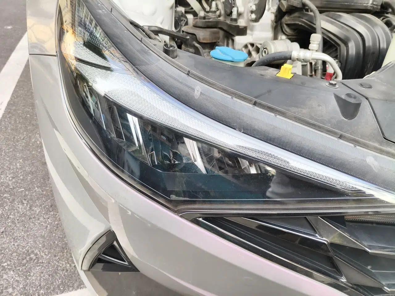 Hyundai Elantra 2021 1.5L CVT LUX Prestige Edition — миниатюра 7