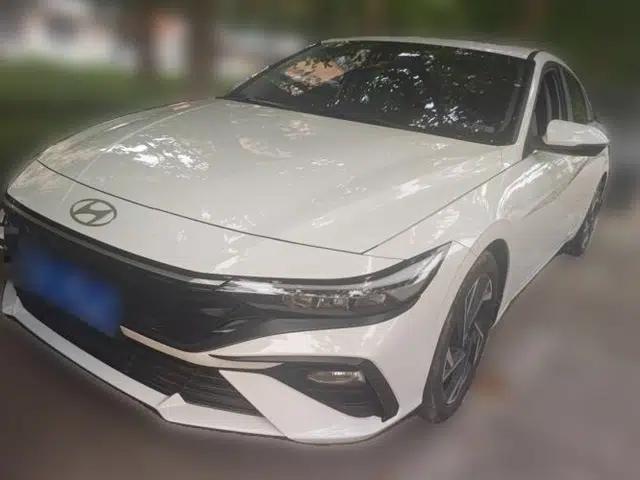Hyundai Elantra 2023 1.5L CVT GLX Elite Edition