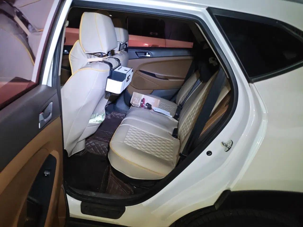 Hyundai Tucson 2015 1.6T Dual-Clutch Two-Wheel-Drive Smart Model — миниатюра 17