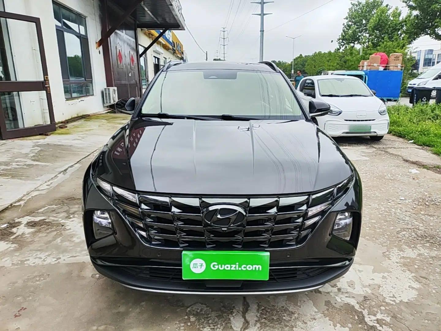 Hyundai Tucson 2021 Tucson L 1.5T Four-Wheel Drive LUX Premium Edition — миниатюра 2