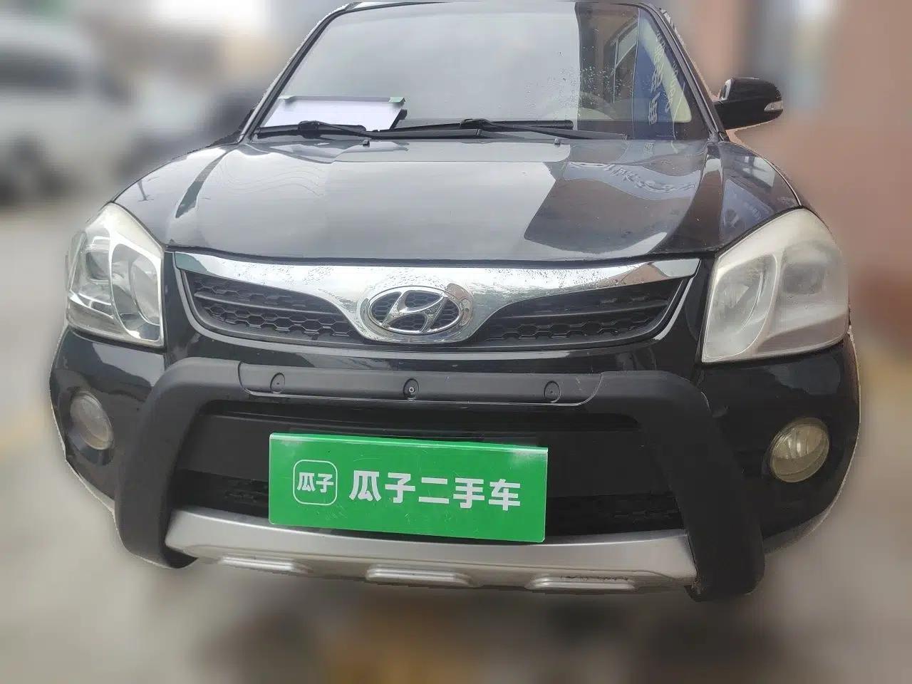 Hyundai Tucson 2013 2.0L Automatic Two-Wheel Drive Comfort Version — миниатюра 2