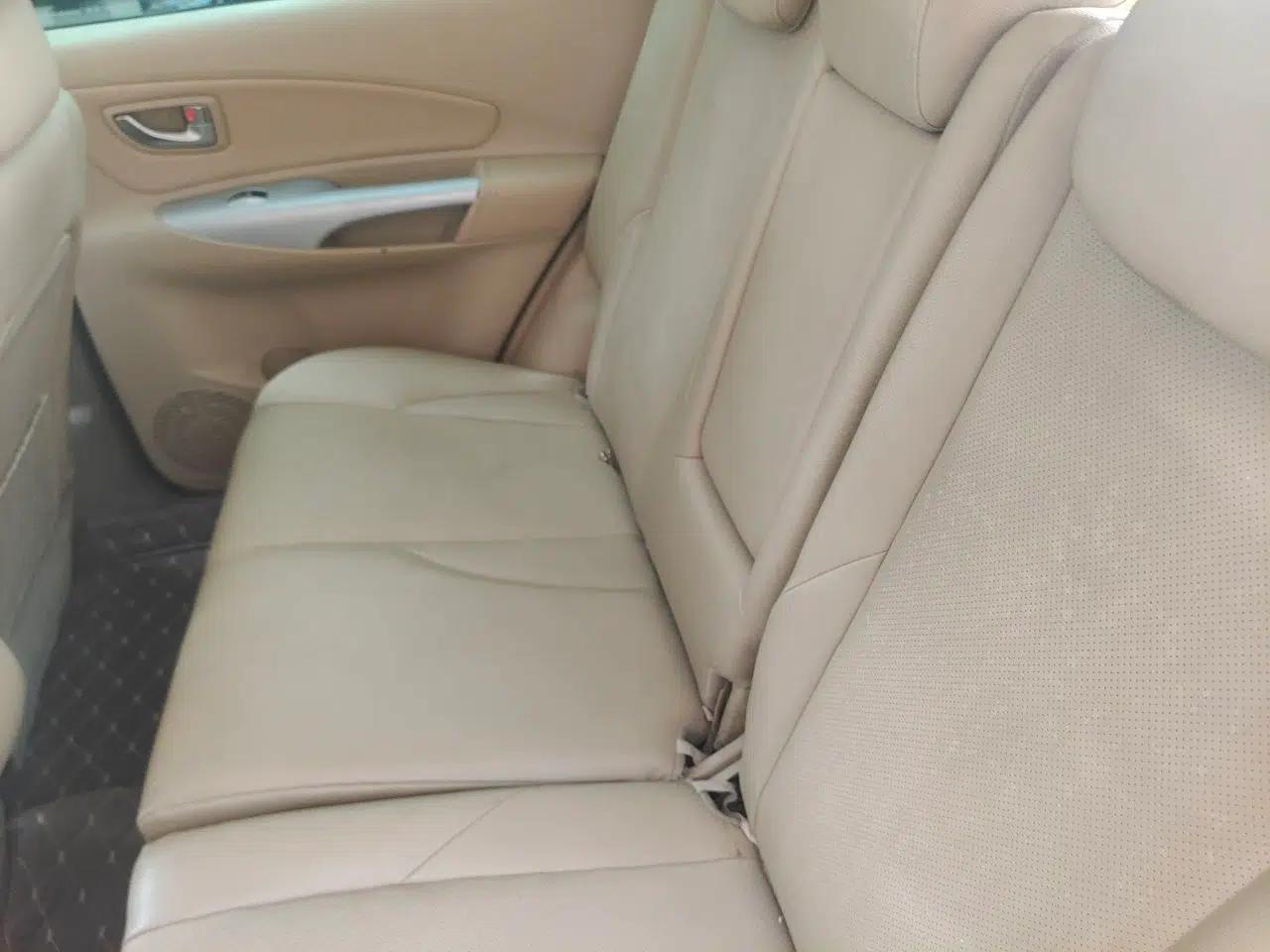 Hyundai Tucson 2013 2.0L Automatic Two-Wheel Drive Comfort Version — миниатюра 17