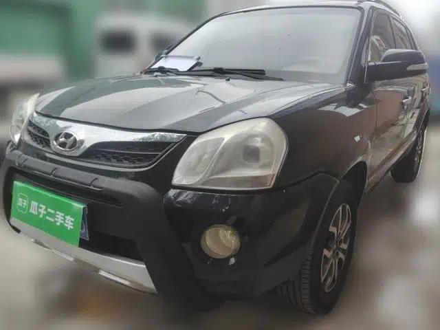 Hyundai Tucson 2013 2.0L Automatic Two-Wheel Drive Comfort Version