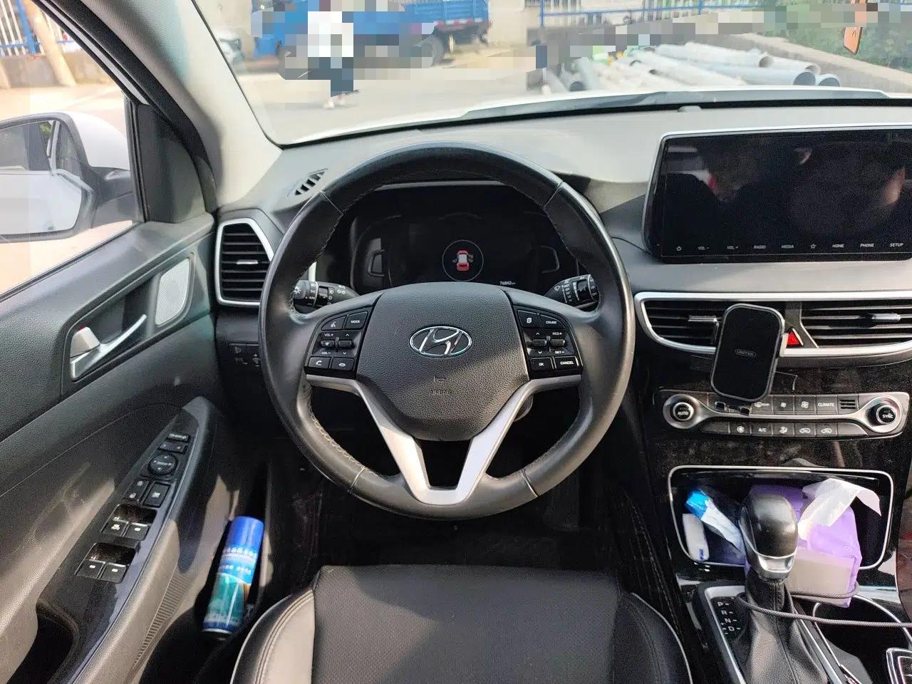 Hyundai Tucson 2019 280TGDi Dual-Clutch Two-Wheel Drive Fashion Edition China VI Standard — миниатюра 10