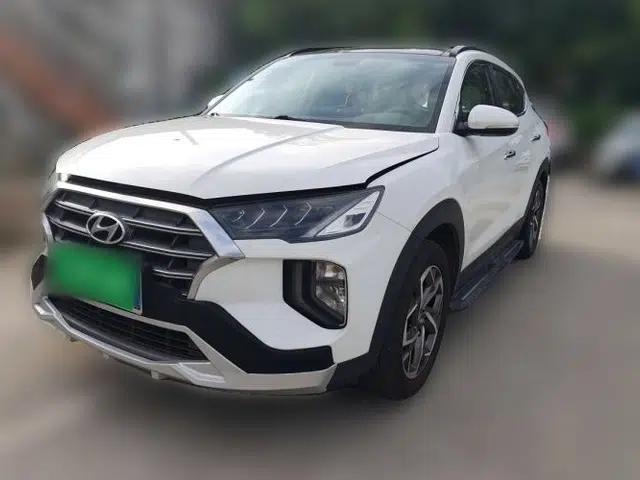 Hyundai Tucson 2019 280TGDi Dual-Clutch Two-Wheel Drive Fashion Edition China VI Standard