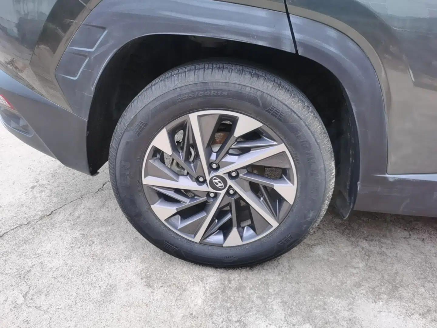 Hyundai Tucson 2022 Tucson L 2.0L Hybrid - Prestige Edition — миниатюра 11