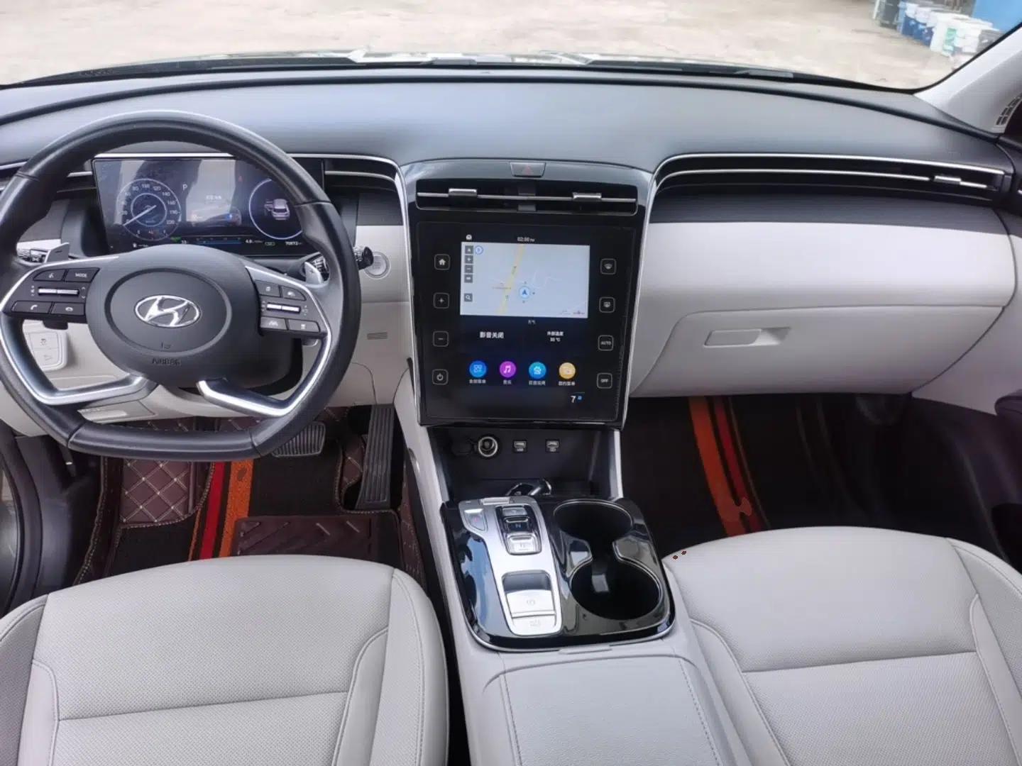 Hyundai Tucson 2022 Tucson L 2.0L Hybrid - Prestige Edition — миниатюра 12