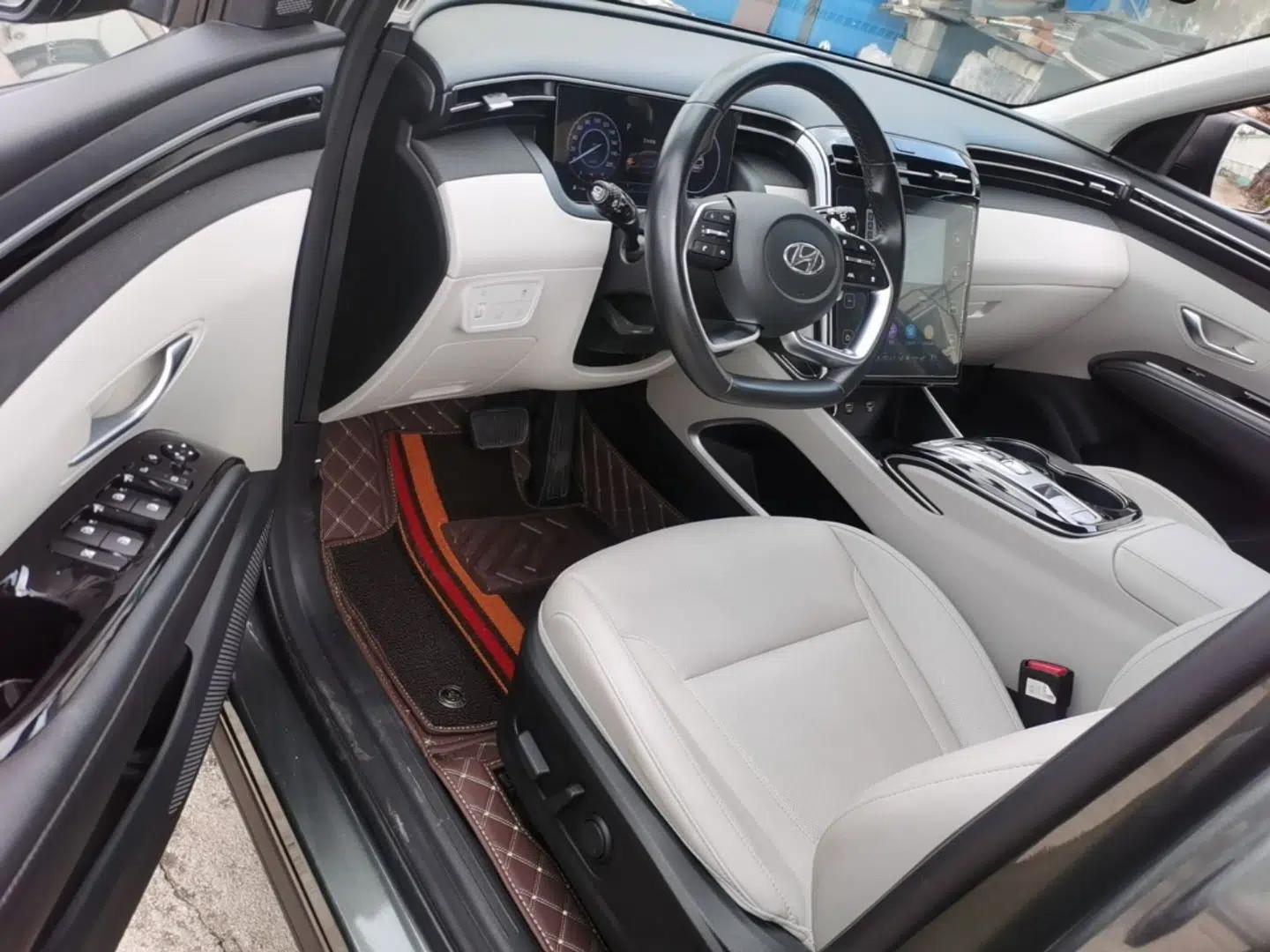 Hyundai Tucson 2022 Tucson L 2.0L Hybrid - Prestige Edition — миниатюра 18