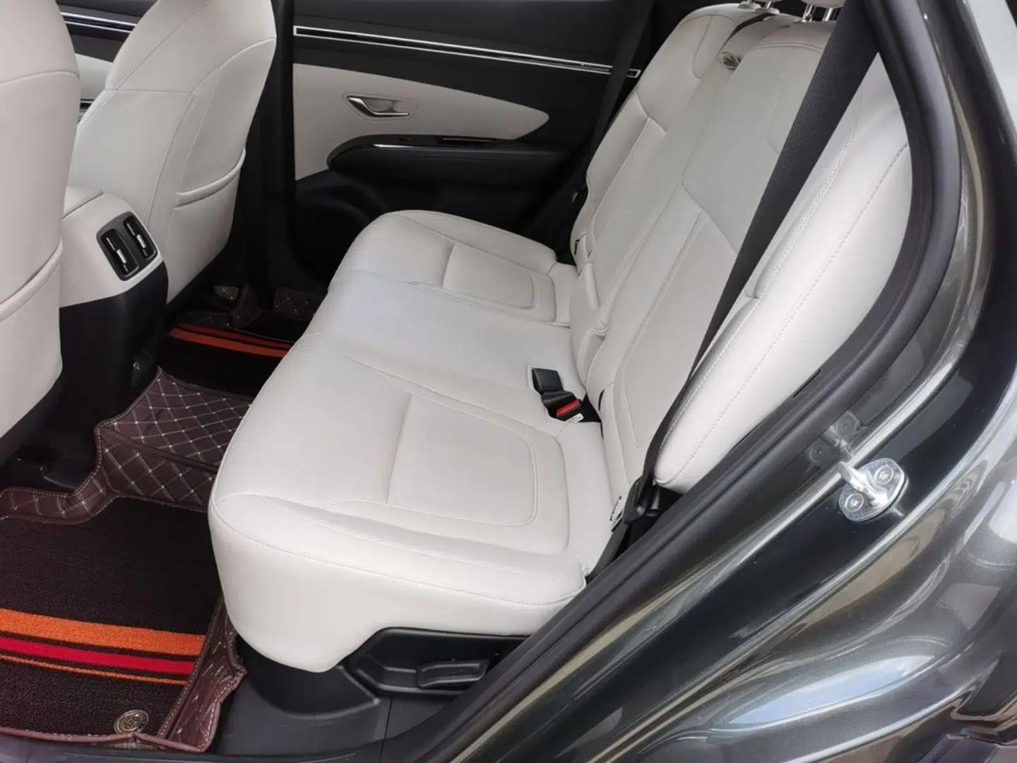 Hyundai Tucson 2022 Tucson L 2.0L Hybrid - Prestige Edition — миниатюра 20
