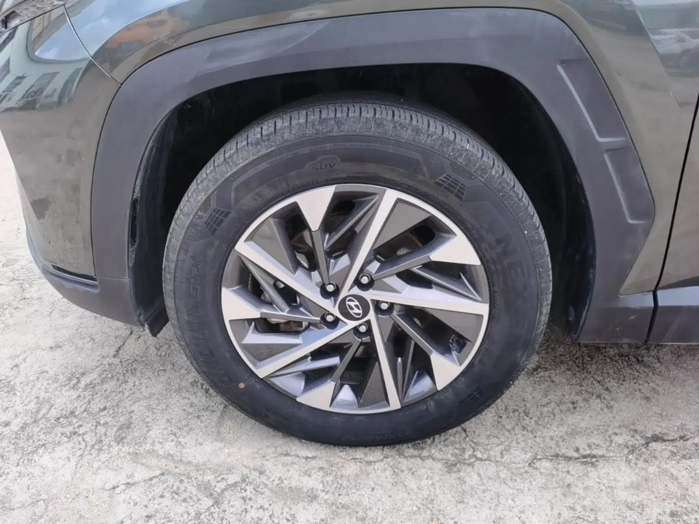 Hyundai Tucson 2022 Tucson L 2.0L Hybrid - Prestige Edition — миниатюра 10