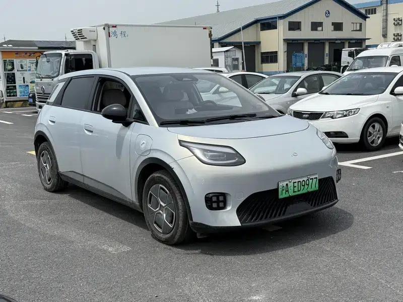 AION UT 2025 Model 420 Smart Edition — миниатюра 3