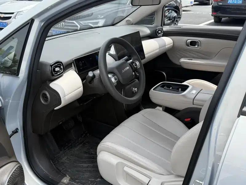 AION UT 2025 Model 420 Smart Edition — миниатюра 8