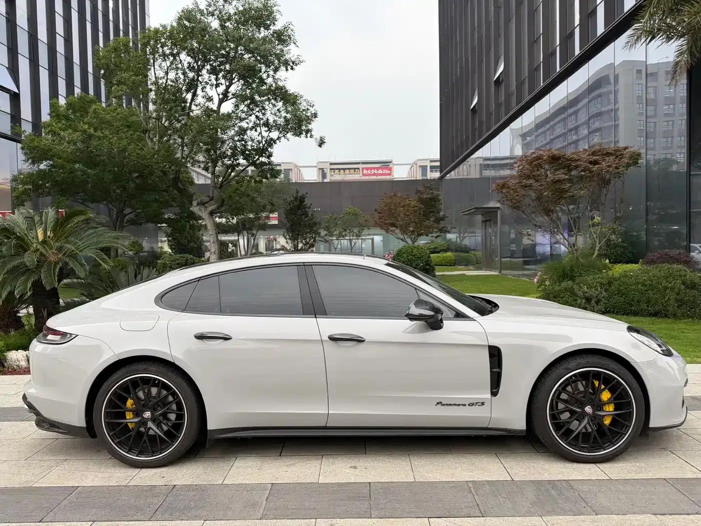 Panamera 2023 Panamera 2.9T — миниатюра 4