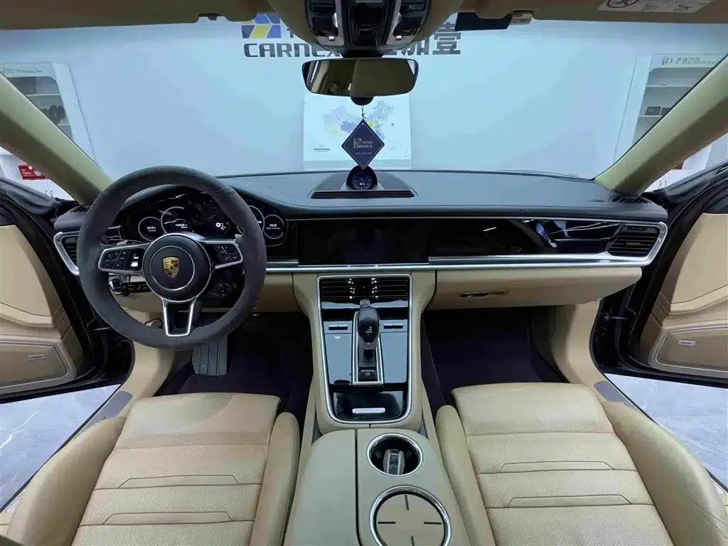 2017 Panamera 3.0T — миниатюра 11