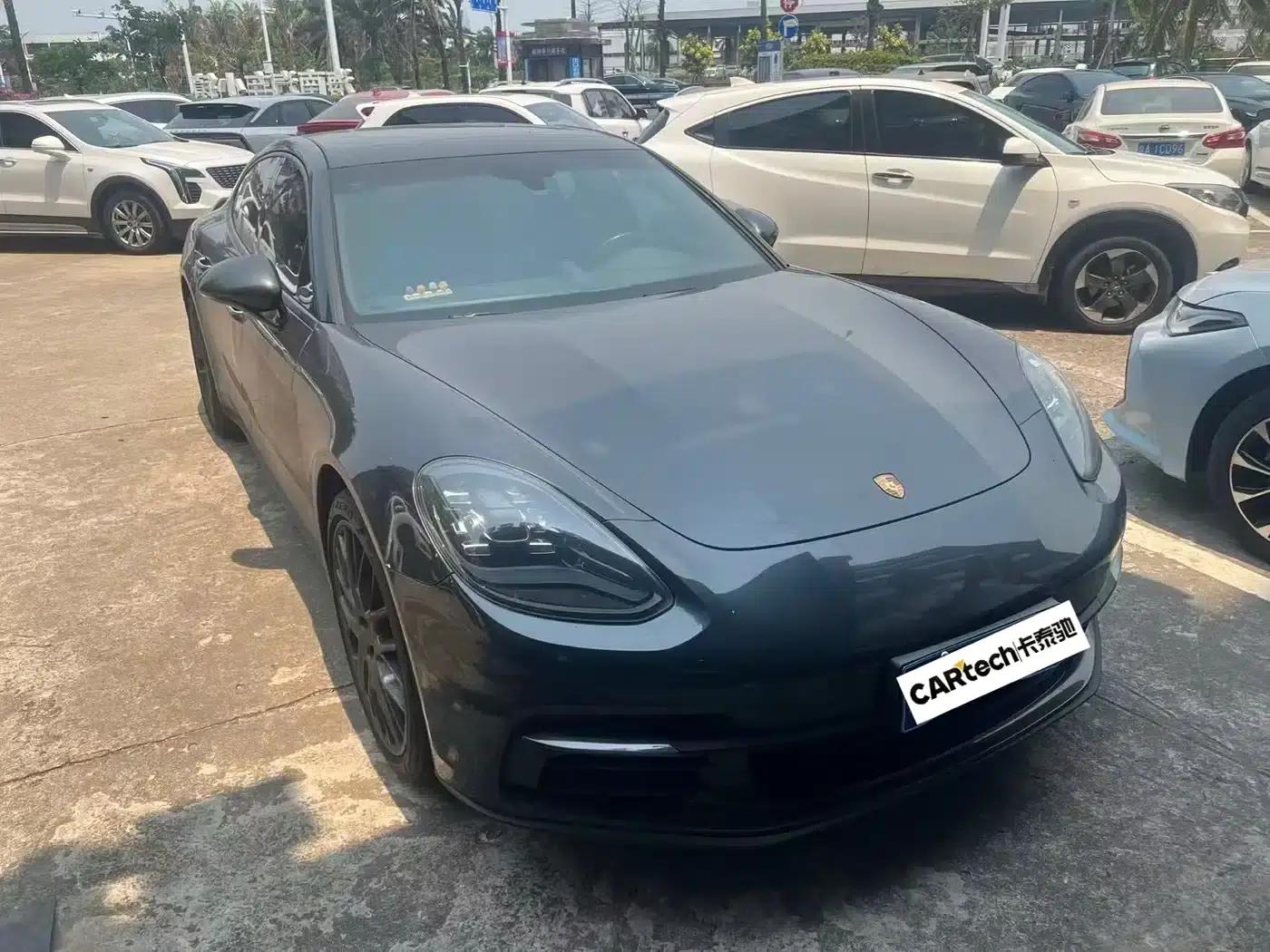 2017 Panamera 4 Executive Long Wheelbase 3.0T — миниатюра 1