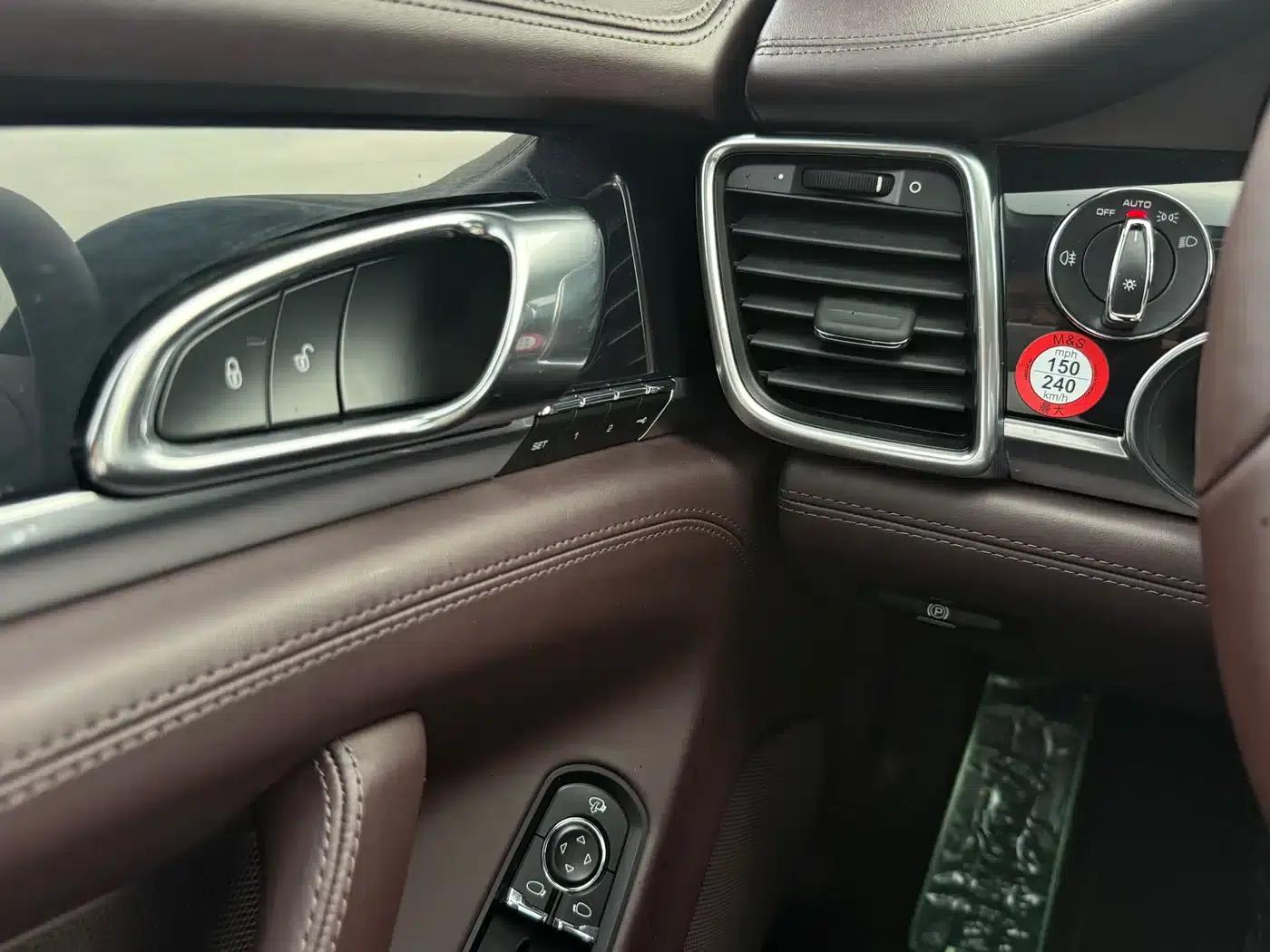2014 Panamera 3.0T — миниатюра 17