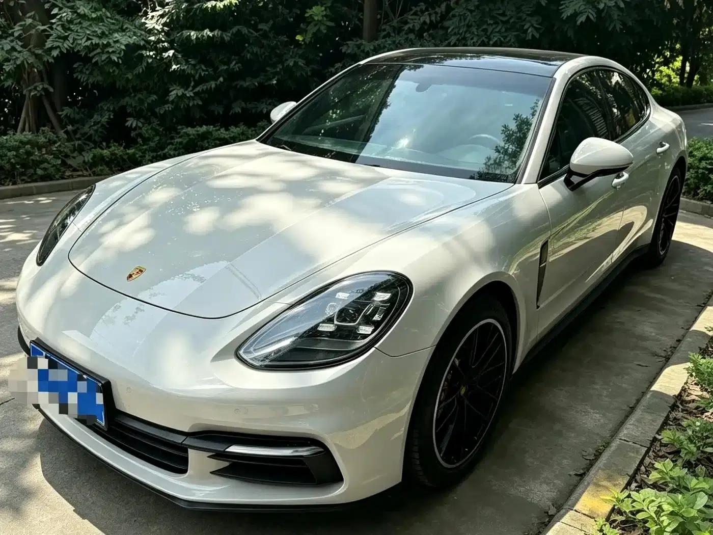 2017 Panamera 3.0T — миниатюра 1