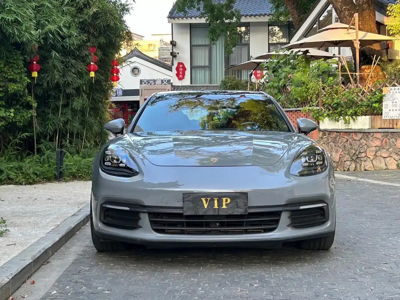2017 Panamera Executive Long Wheelbase 3.0T — миниатюра 2