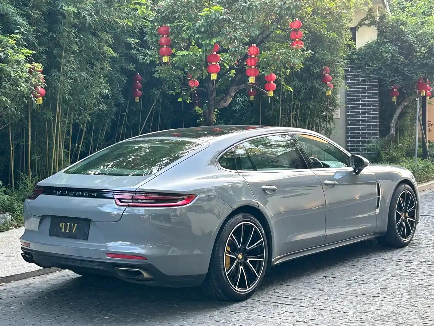 2017 Panamera Executive Long Wheelbase 3.0T — миниатюра 9