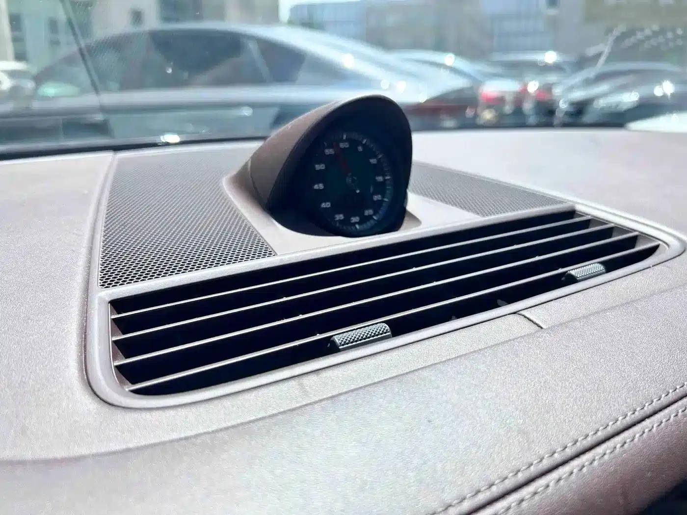 2023 Panamera Executive Long Wheelbase 2.9T — миниатюра 21