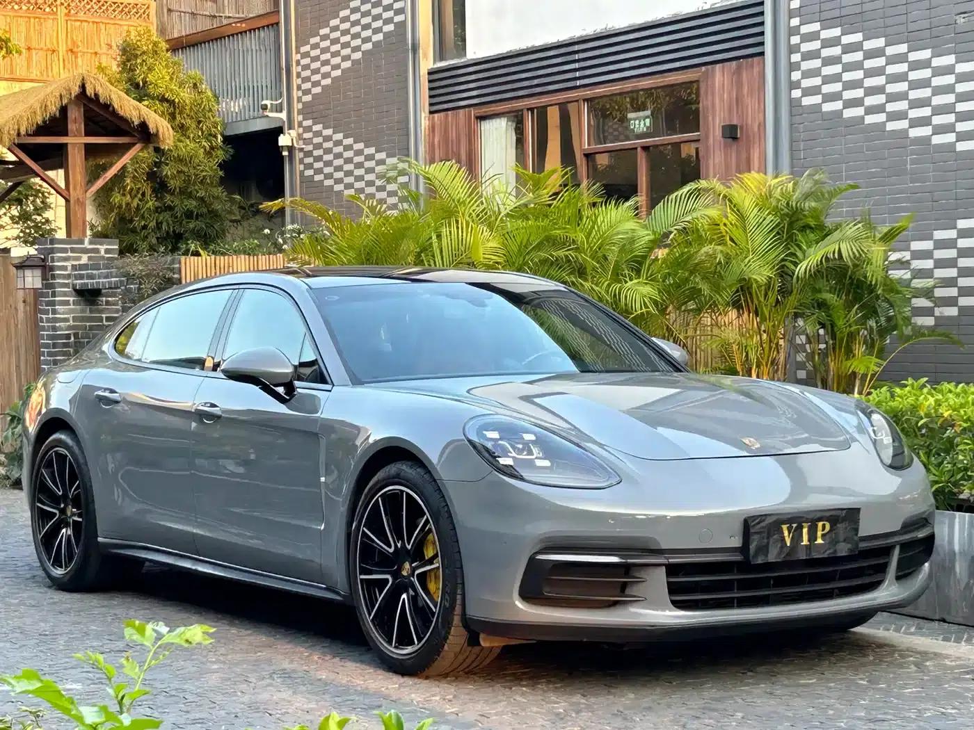 2017 Panamera 3.0T — миниатюра 3