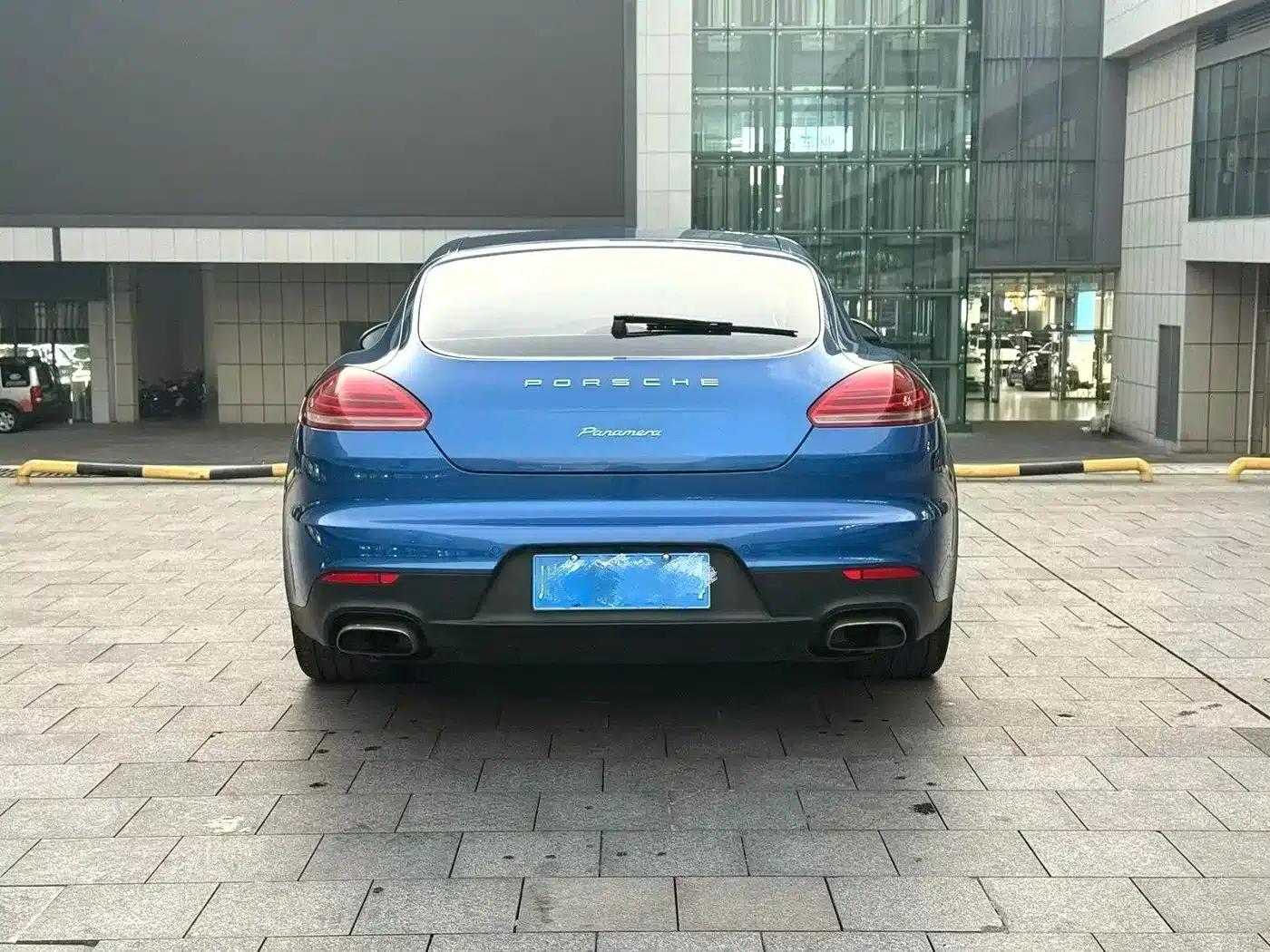 Panamera 2016 Panamera Edition 3.0T — миниатюра 4
